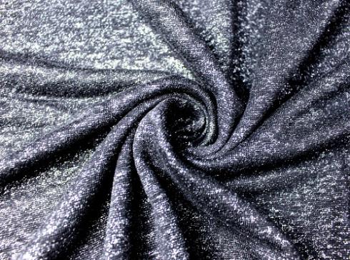 Lininio trikotažo audinio patogumas ir universalumas