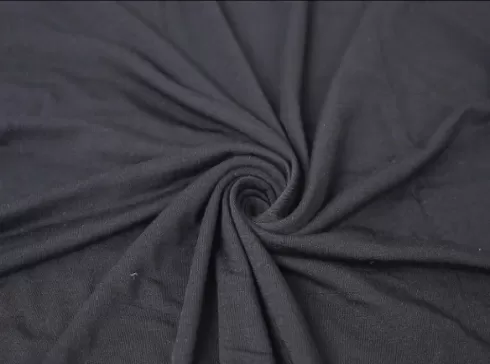 Išsamus medžiagų, našumo ir pritaikymo tyrinėjimas