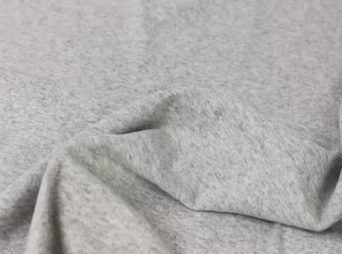 Lininis medvilninis šonkauliukas: puikus komforto, stiliaus ir ilgaamžiškumo derinys